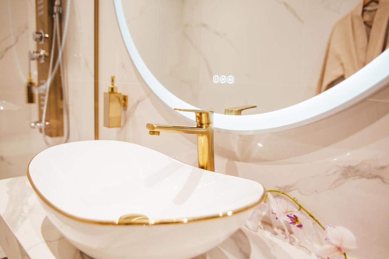 La Suite 176 - Piscine Privee, Spa, Hammam A Reims Kültér fotó